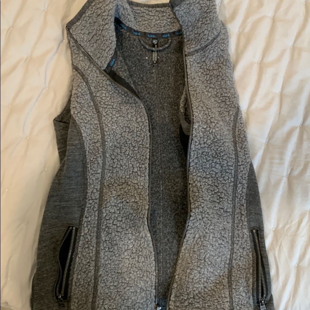 Small kuhl vest